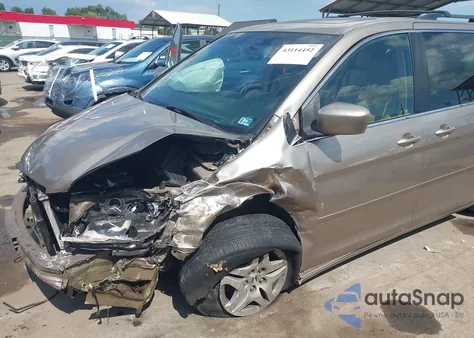 2005 Honda Odyssey Ex-L from USA, damaged, VIN 5FNRL38765B132609